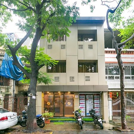 Collection O 74412 Ardaas Residency Hotel Мумбай Екстериор снимка