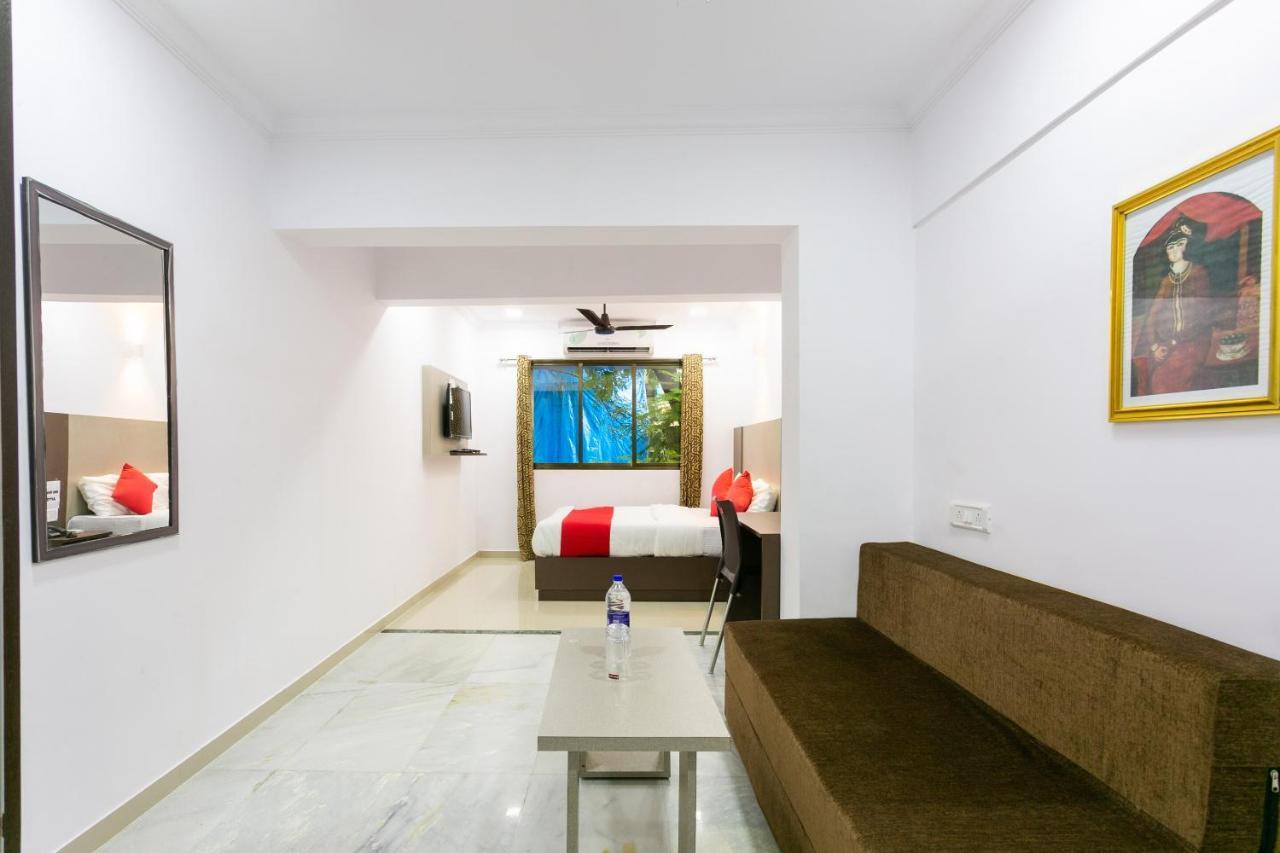 Collection O 74412 Ardaas Residency Hotel Мумбай Екстериор снимка